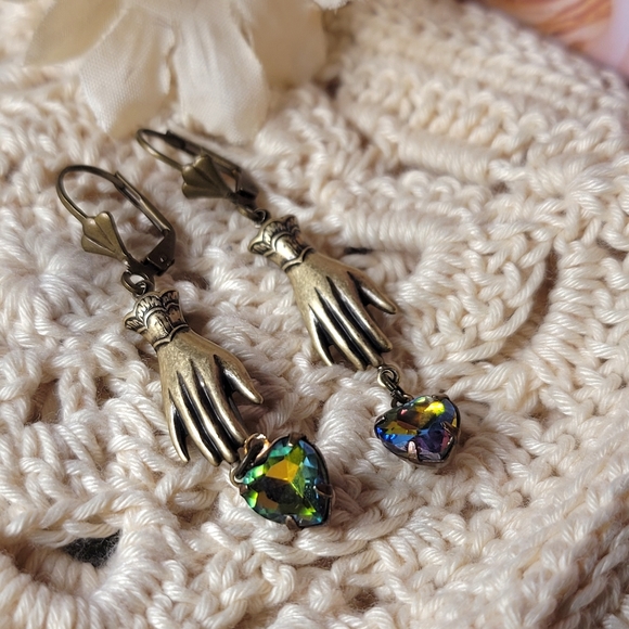 Victorian Vitrail Heart in Hand Earrings - Picture 7 of 8